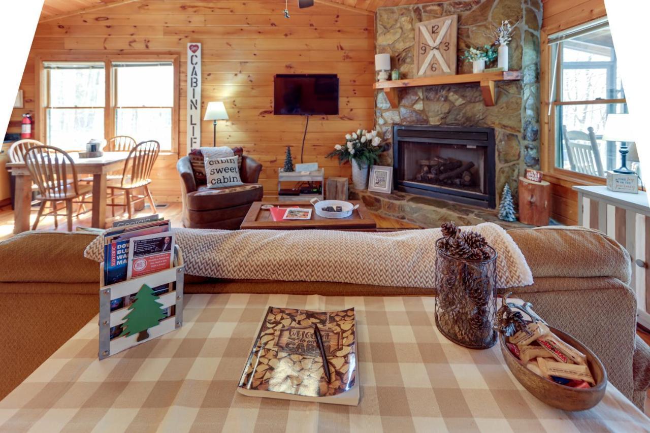 Blue Ridge Cozy Cabin In The Woods With Hot Tub! Εξωτερικό φωτογραφία