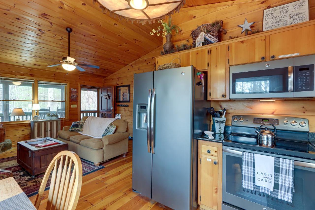 Blue Ridge Cozy Cabin In The Woods With Hot Tub! Εξωτερικό φωτογραφία