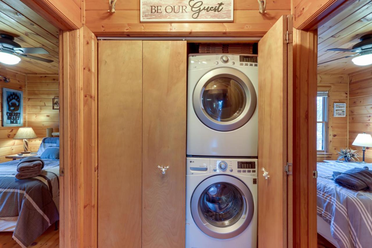 Blue Ridge Cozy Cabin In The Woods With Hot Tub! Εξωτερικό φωτογραφία